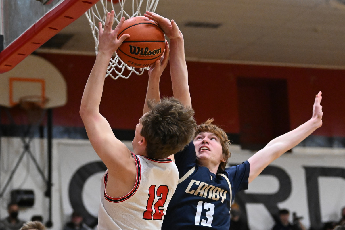 Lincoln Canby boys basketball Leon Neuschwander 67